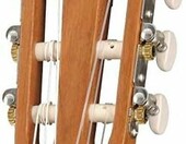 Yamaha GL1 Guitalele - gitara hybrydowa, mała gitara z 6 strunami nylonowymi – zdjęcie 3