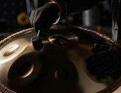 VEVOR Handpan 22" 9 nut D-moll – stalowy bęben ręczny, złoty – zdjęcie 5