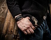 Bransoletka męska skórzana SERASAR Premium Braid, zapięcie magnetyczne – zdjęcie 5
