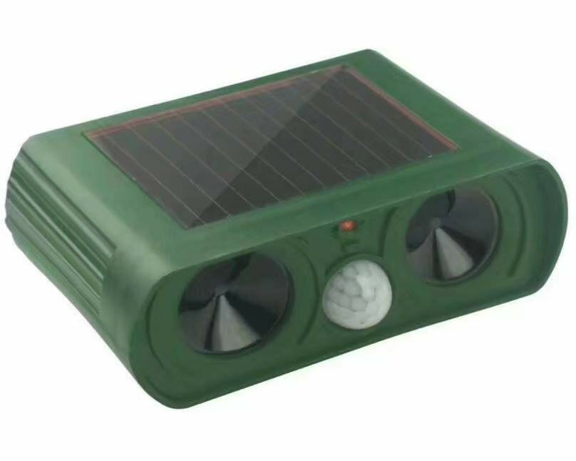Solarny odstraszacz zwierząt Voraca  300 mAh