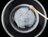 Ideen mit Herz 012416 – granulat z tworzywa sztucznego formowalny w gorącej wodzie, biały, 250 g – zdjęcie 3