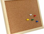 memobe Tablica korkowa 30 x 21 cm – z drewnianą ramą, pionowa lub pozioma – zdjęcie 4