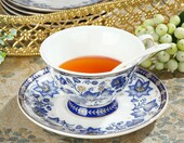 fanquare Blue Vine – porcelanowy serwis do herbaty i kawy dla 6 osób z dzbankiem i stojakiem – zdjęcie 4
