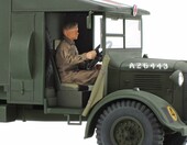 Tamiya 32605 Austin K2 4x2 – brytyjska karetka wojskowa 1:48, model do sklejania – zdjęcie 4
