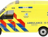 Herpa MAN TGE furgon HD Ambulance 15-143 (Holandia) – model 1:87 (H0) – zdjęcie 4