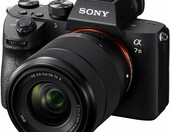 Bezlusterkowiec pełnoklatkowy Sony Alpha 7 III (stan nowy) – zdjęcie 1