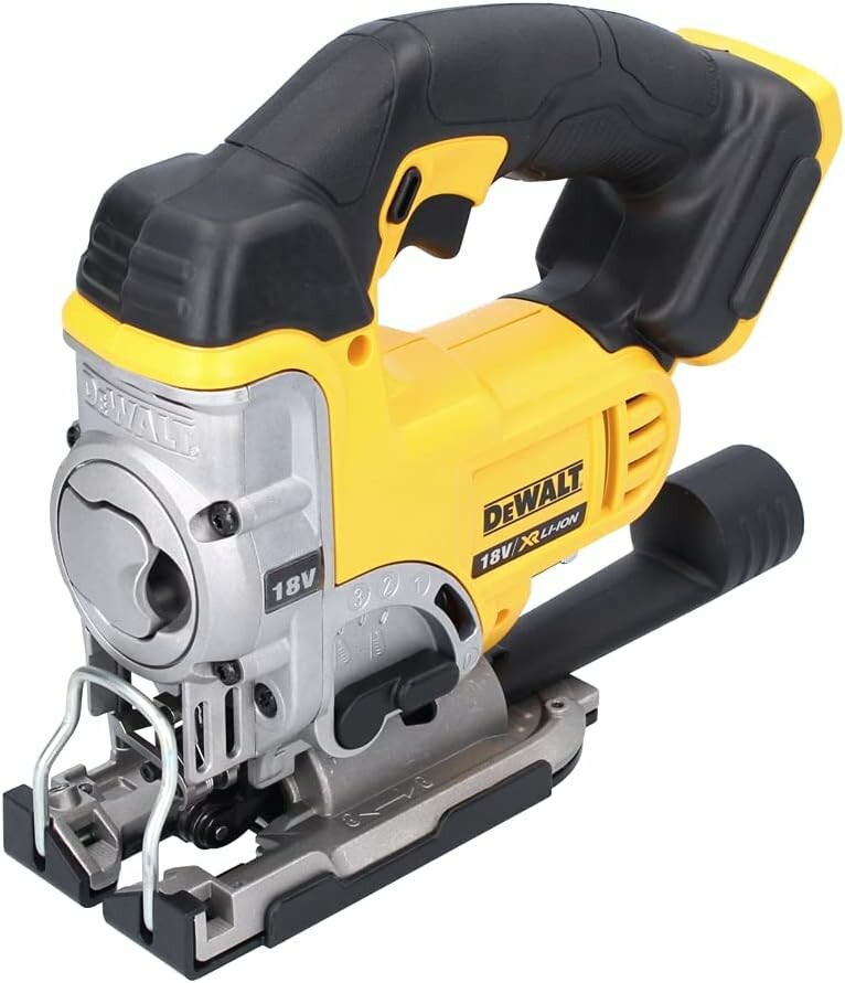 Wyrzynarka XR 18V DeWALT DCS331N, stan: nowy