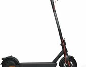 Xiaomi Electric Scooter 4 Pro (2nd Gen) - hulajnoga elektryczna, czarna – zdjęcie 3