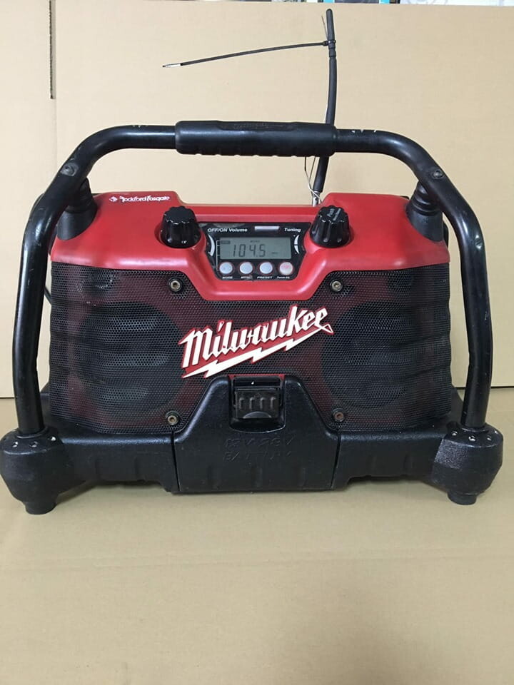 Milwaukee JSR 1228 12-28V – radio Budowlane, stan: nowy