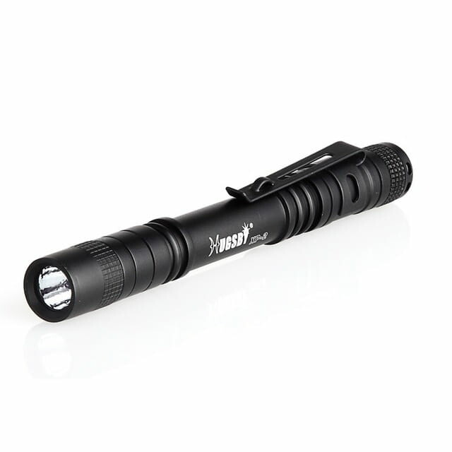 Mobilna mini latarka Hugsby XP-2 XPE R3 85lm (stan nowy)