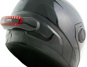 Inteligentne światło na kask motocyklowy Cosmo (stan nowy) – zdjęcie 3