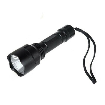 TrustFire C8 T6 2000LM Cree – mocna latarka LED (używany)