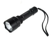 TrustFire C8 T6 2000LM Cree – mocna latarka LED (używany) – zdjęcie 1