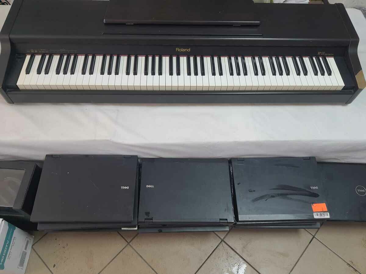Roland – cyfrowe Pianino, hp 137, stan: używany