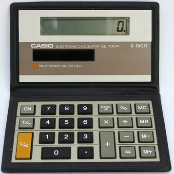CASIO SL-100W – elektroniczny kalkulator Solar (używany)