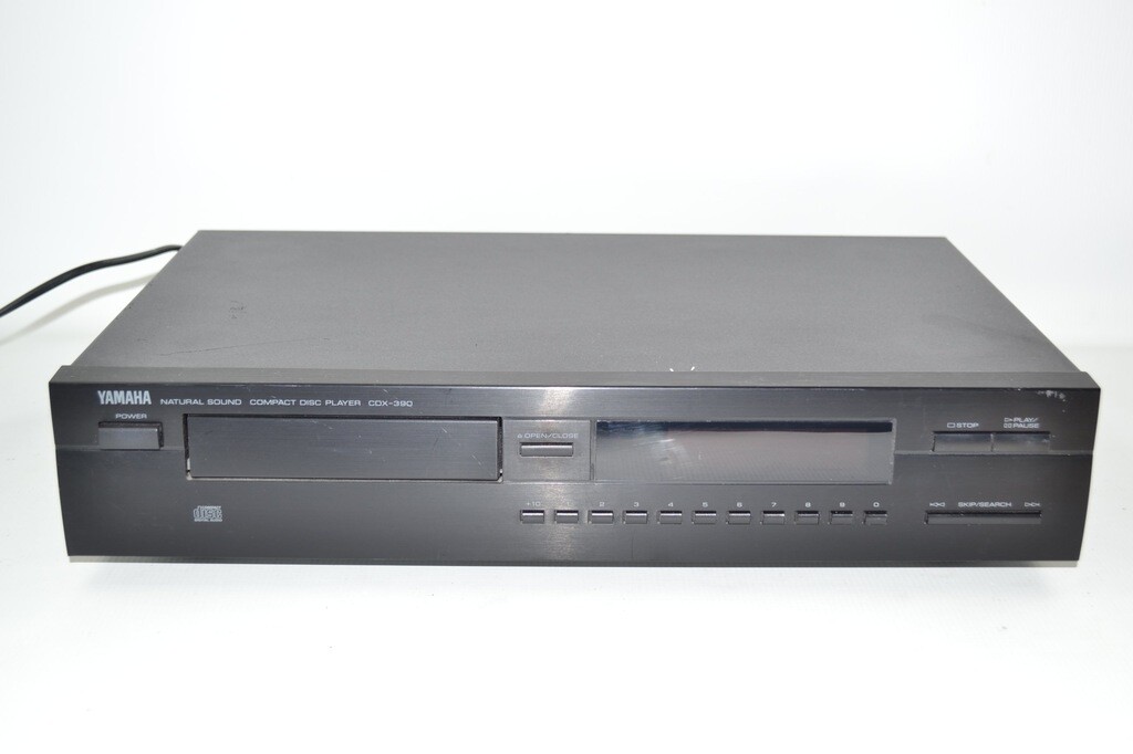 Yamaha CDX-390 – wzmacniacz odtwarzacz CD – ogłoszenie