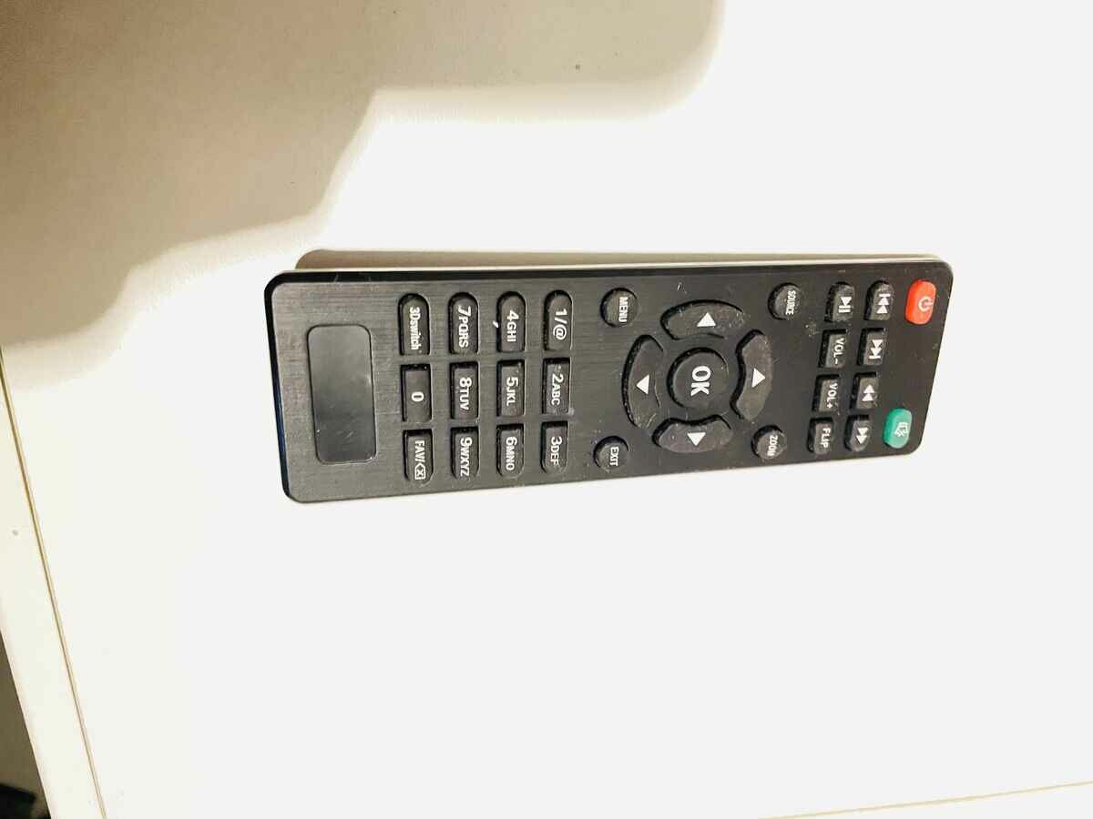 Zamiennik pilota do TV (używany)