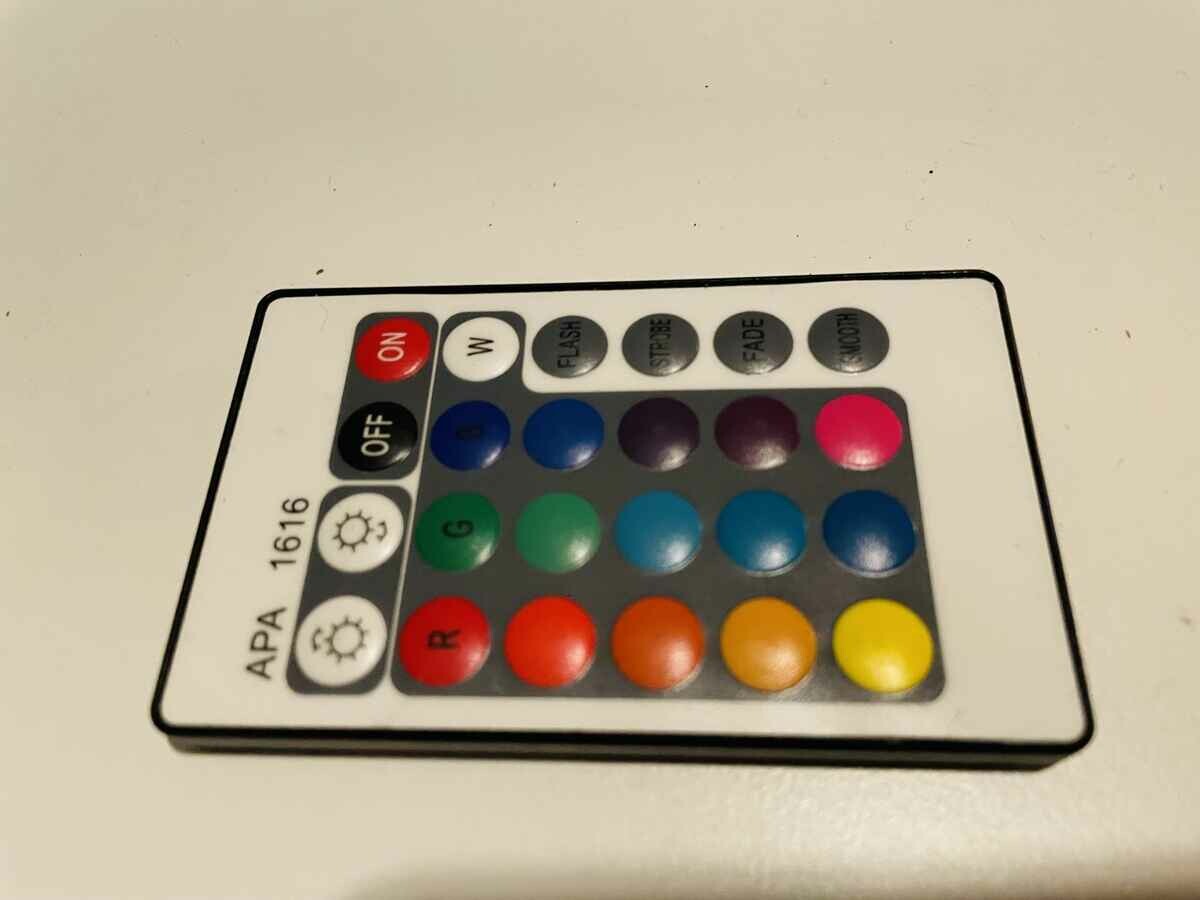 Pilot zdalnie sterowany do taśmy LED RGB – stan: nowy