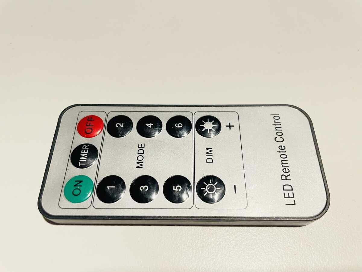 Pilot LED Remote Control zdalnie sterowane (używany)
