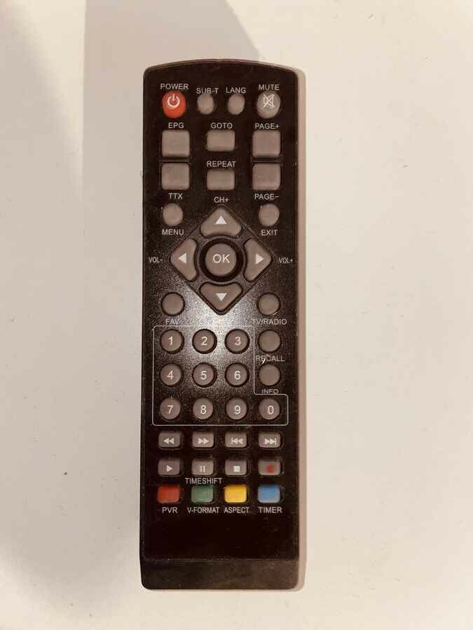 Czarny pilot do starego telewizora TTX (używany)
