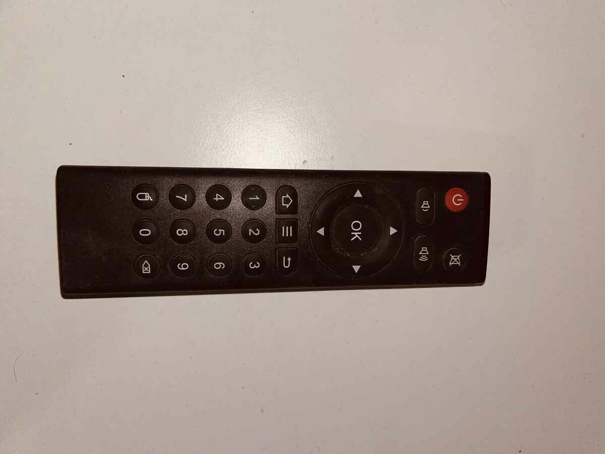 Pilot do dekodera tunera TV Sticka czarny – stan: używany