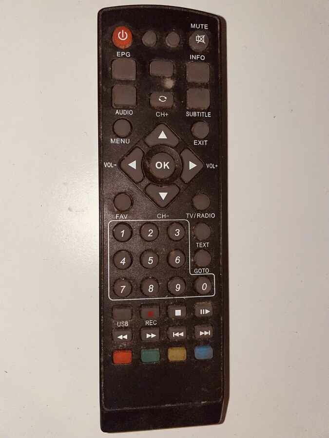 Pilot do włączania zdalnie TV telewizora (stan nowy)