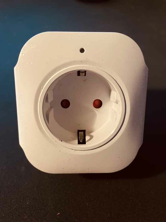 Gniazdko inteligentnego domu Smart Plug USB (używany)