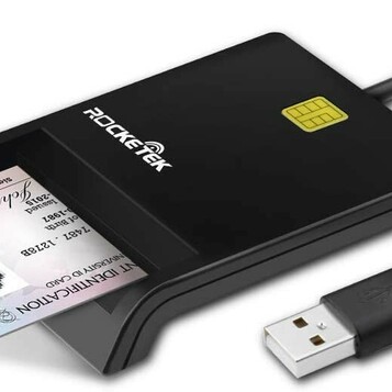 Rocketek RT-SCR1 – inteligentny czytnik kart USB (stan nowy)