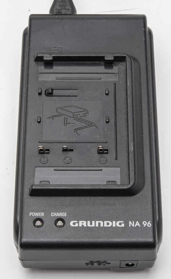 Grundig NA-96 – zasilacz sieciowy ładowarka – ogłoszenie