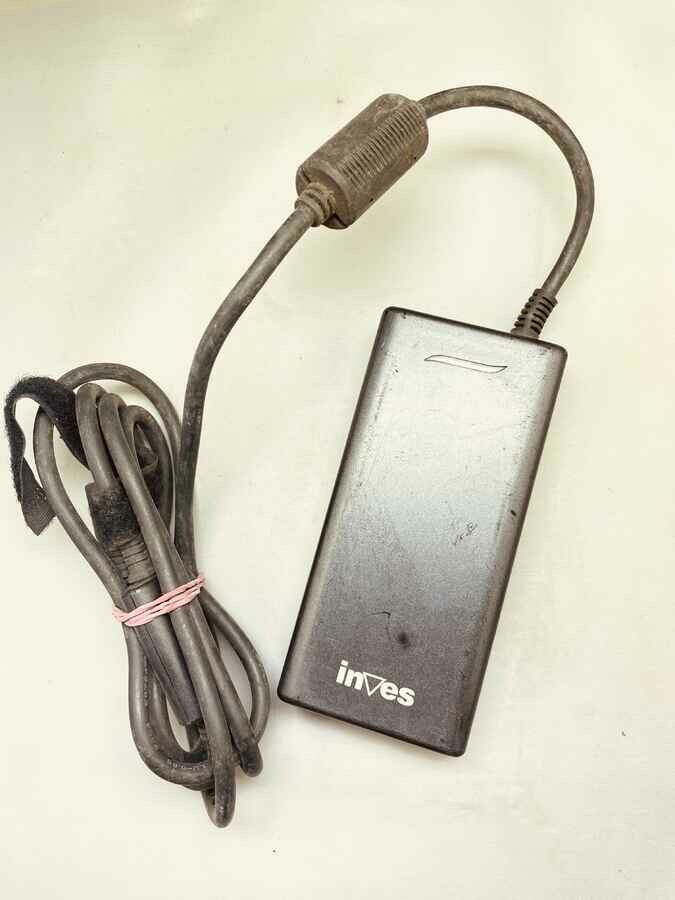 Ivnes LS-PAB90AL PE 28015 24V – zasilacz sieciowy (używany)
