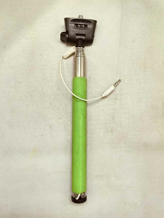 Kijek do selfie stick monopod statyw pilot Bluetooth zielony