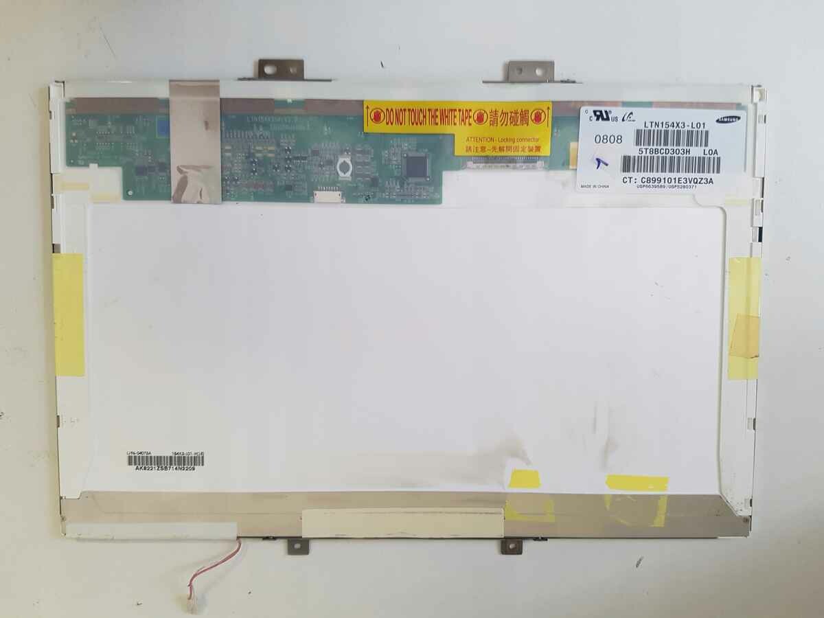 Samsung LCD LTN154X3-L01 15.4″ GLOSSY – matryca (używany)