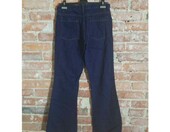 Spodnie damskie jeansowe typu flare leg – stan: nowy – zdjęcie 2