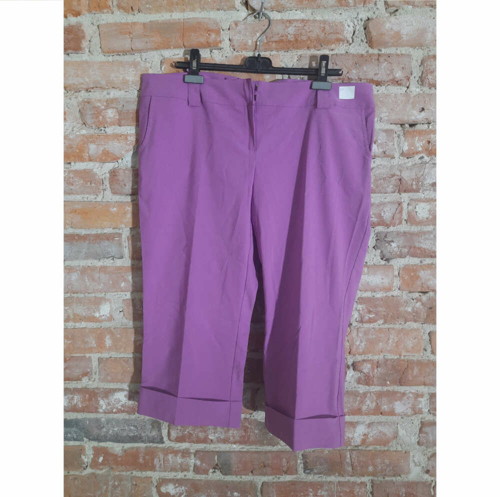 Eleganckie spodnie damskie 3/4 Plus Size Melrose (stan nowy)
