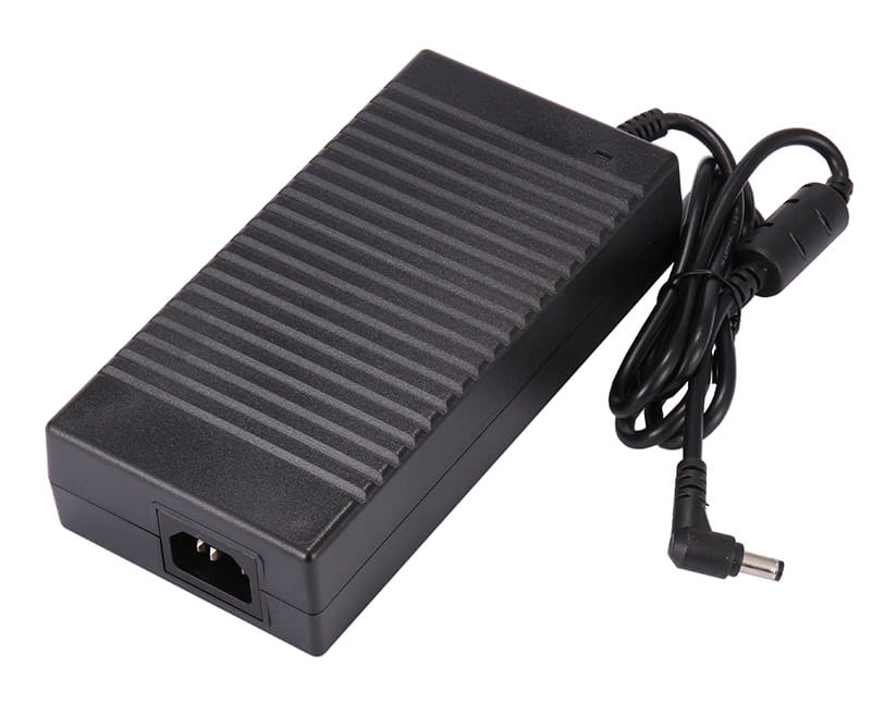Zasilacz adapter AC/DC 12V 150W 12.5A 220V