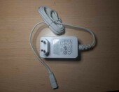 Zasilacz sieciowy R.S 9.0V 2.5A (używany) – zdjęcie 1