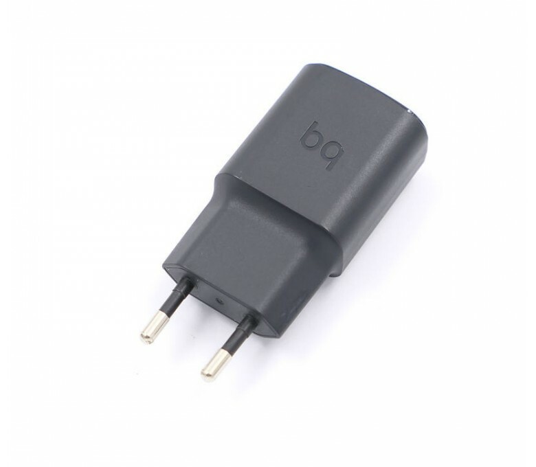 Ładowarka sieciowa do telefonu BQ QC 3.0 – stan: używany