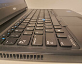Dell Latitude 15 E5550 i5-5200U – notebook (stan nowy) – zdjęcie 2