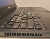 Dell Latitude E5570 – notebook (stan nowy) – zdjęcie 2