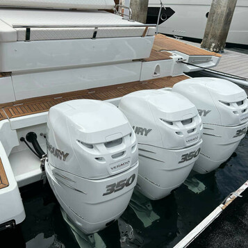 Marine Boat Service – stan: nowy
