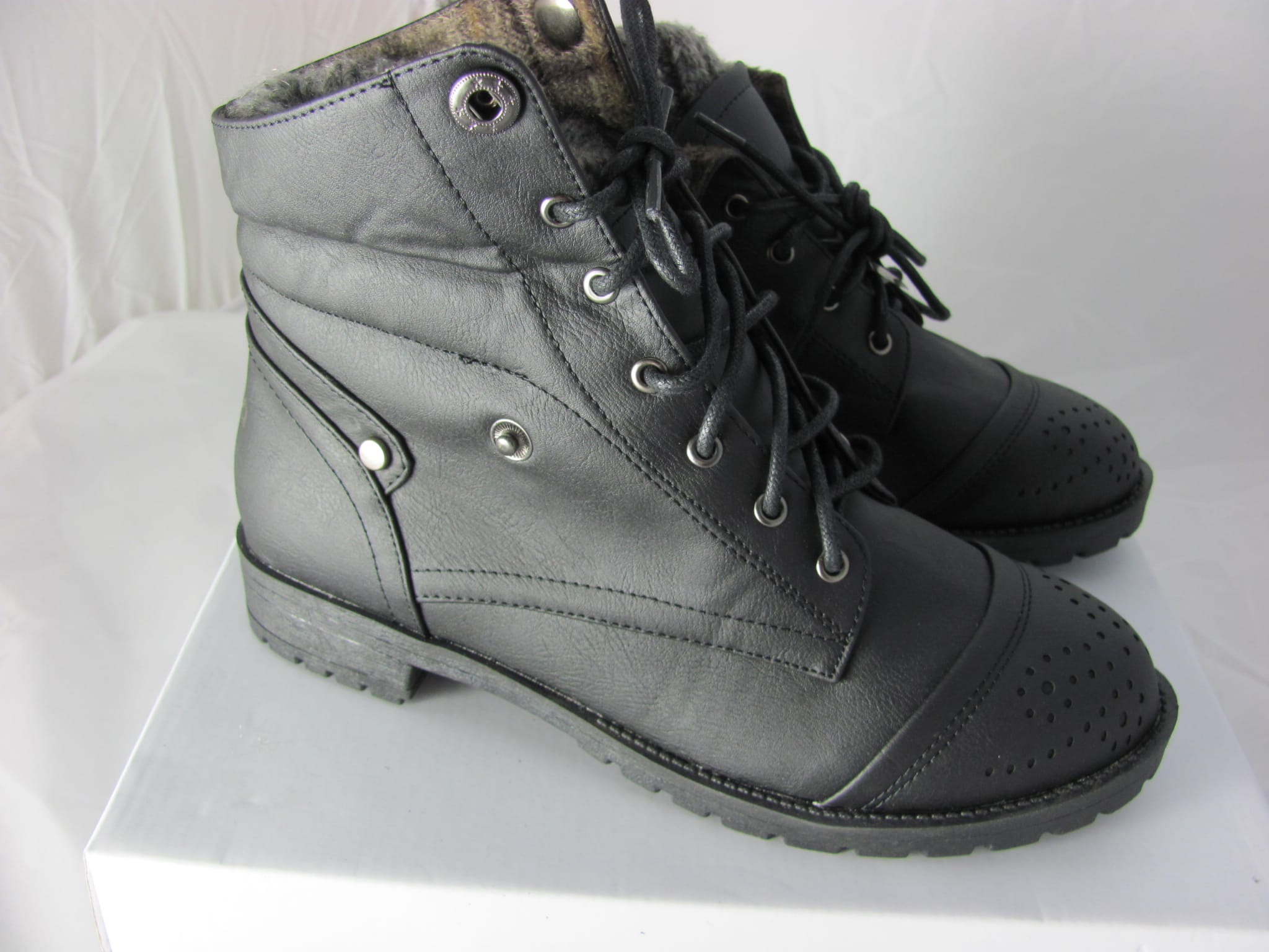 Buty zimowe botki czarne