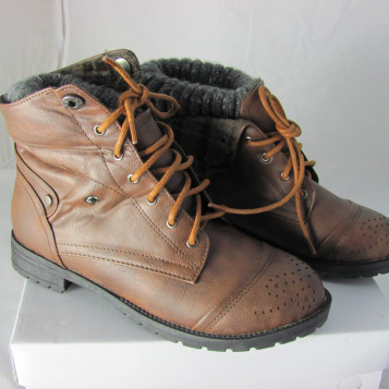 Buty zimowe botki brązowe