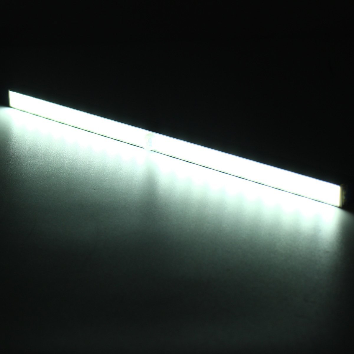 Lampa czujnik ruchu na magnes 20 LED Elfland