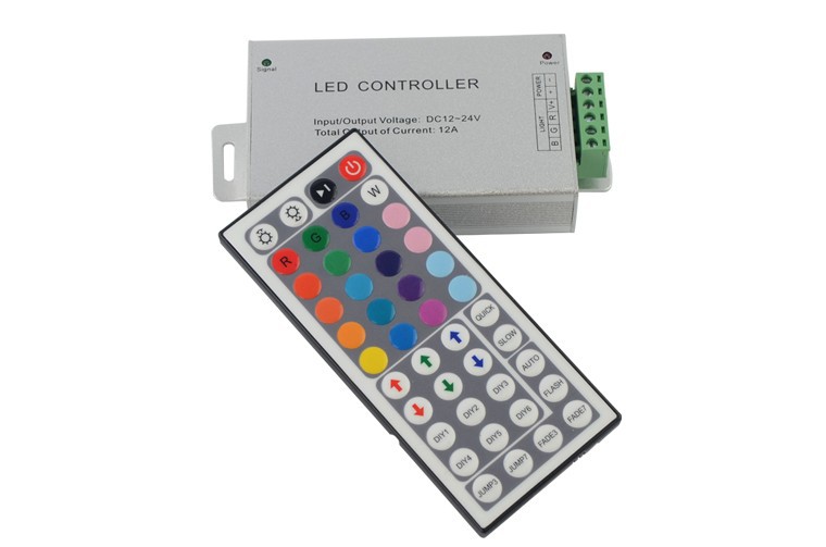 Sterownik zasilacz LED RGBW 12-24V 12A pilot