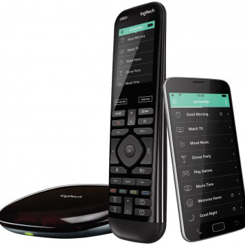 Uniwersalny pilot Logitech Harmony ELITE 15w1 + HUB