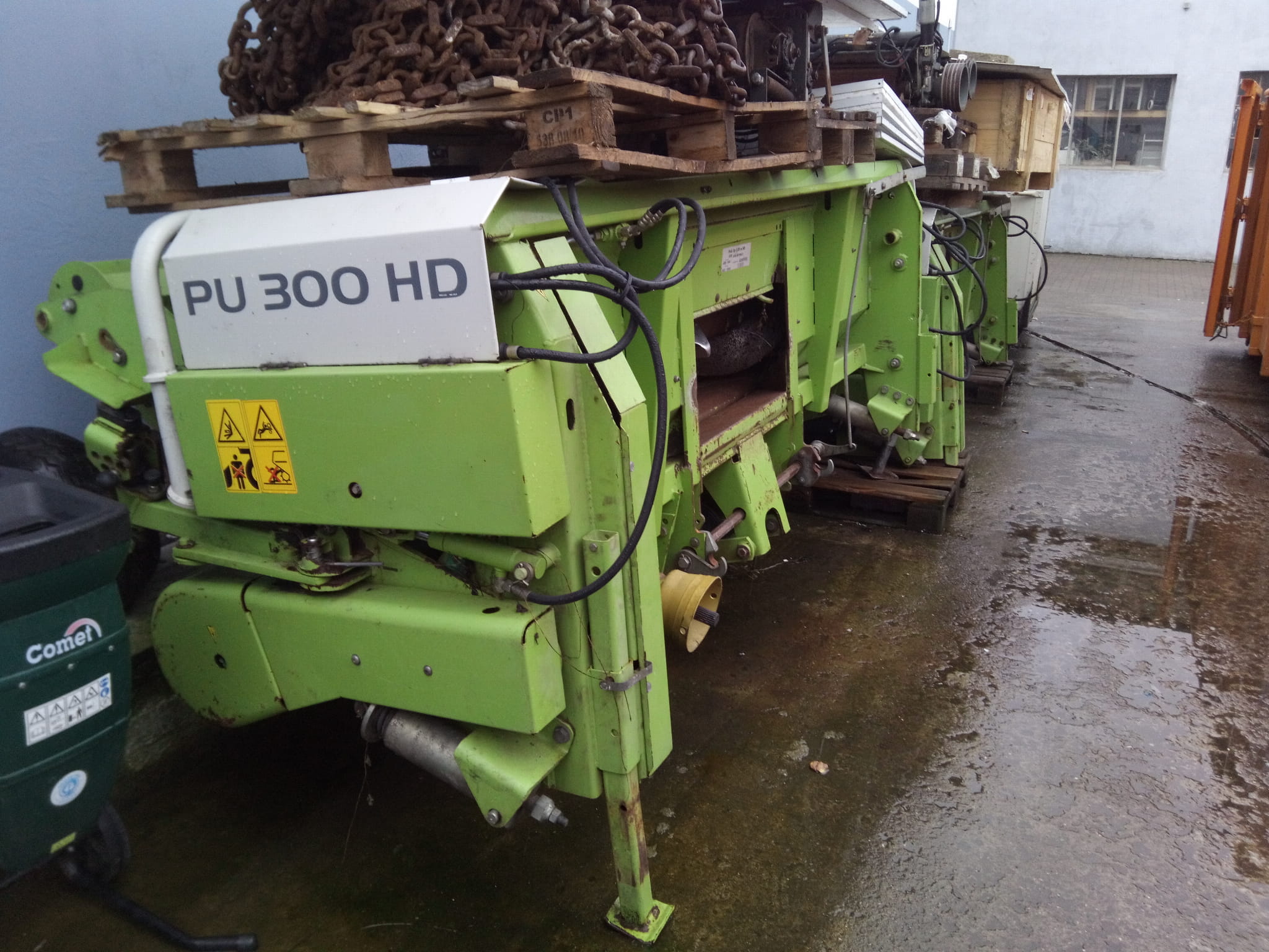 Claas Podbieracz Do Trawy 2sz + kilka palet części