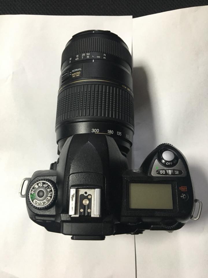 Nikon D70 + obiektyw Tamton AF70-300mm używany stan dobry