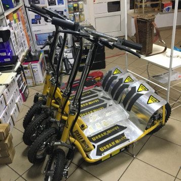 Hulajnoga elektryczna powystawowa