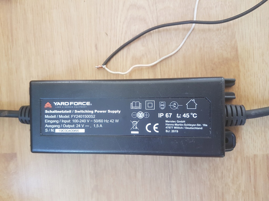 Zasilacz do robota koszącego Yard Force Amiro 400