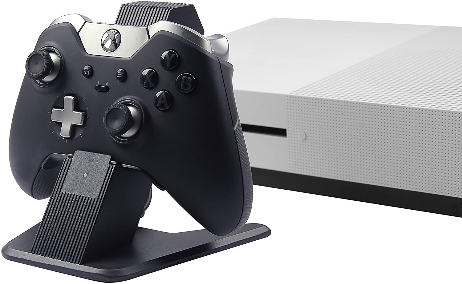 Aluminiowa podstawka ładująca do kontrolerów Xbox One S X AmazonBasics